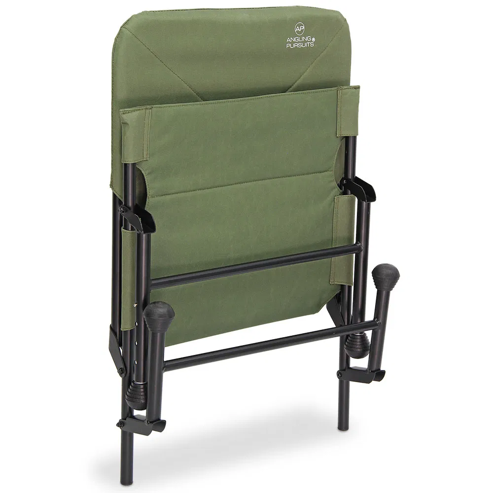 Angling Pursuits Chair